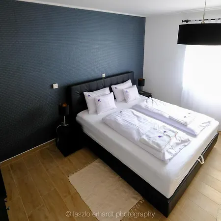 Ciprus Porta * Balatonkenese